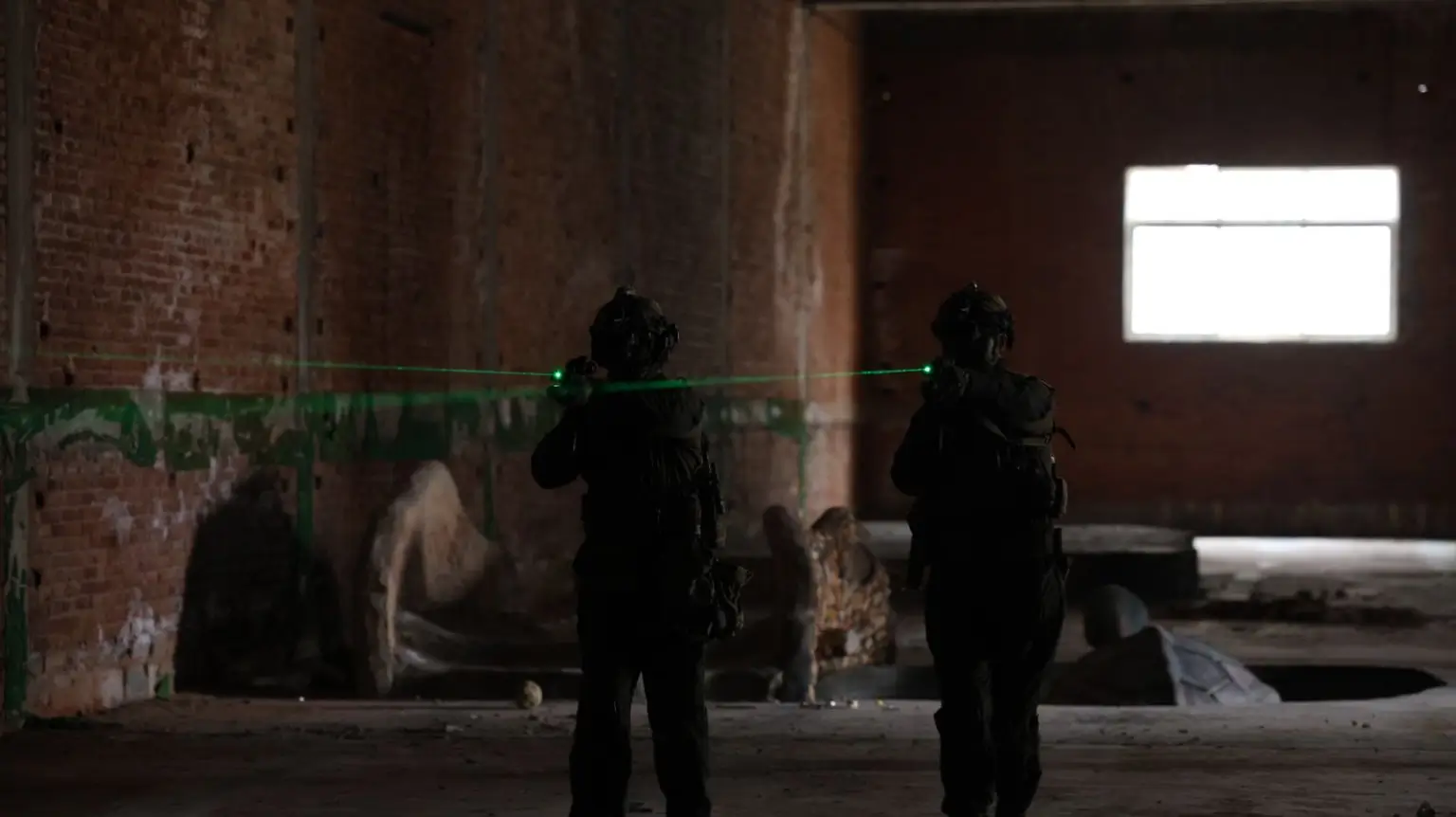 laser sight operation_green laser